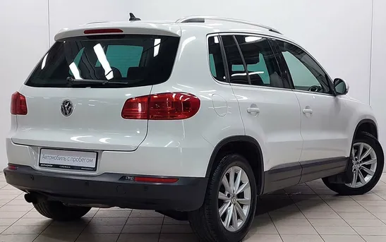 Volkswagen Tiguan 2.00 автоматическая, фото №1