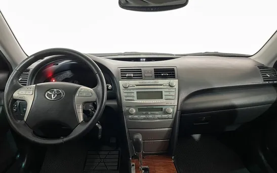 Toyota Camry 2.40 автоматическая, фото №1