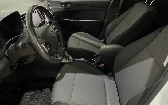 Hyundai Solaris 1.60 автоматическая, фото №1