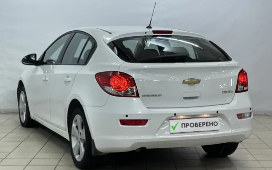 Chevrolet Cruze 1.60 автоматическая, фото №1