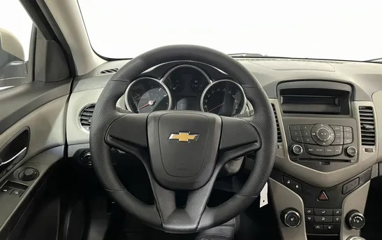 Chevrolet Cruze 1.60 механика, фото №1