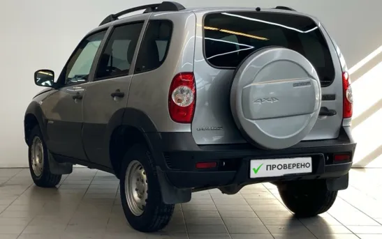 Chevrolet Niva 1.70 механика, фото №1