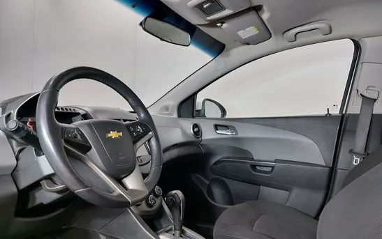 Chevrolet Aveo 1.60 автоматическая, фото №1