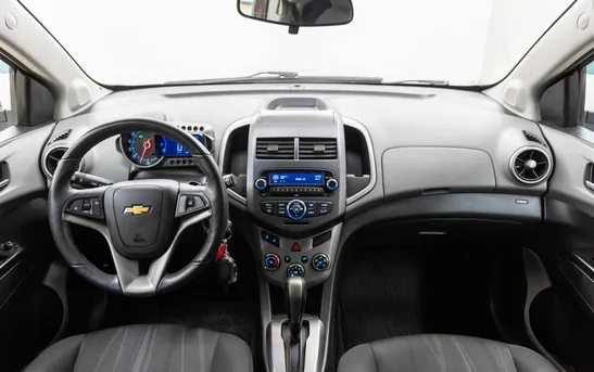 Chevrolet Aveo 1.60 автоматическая, фото №1