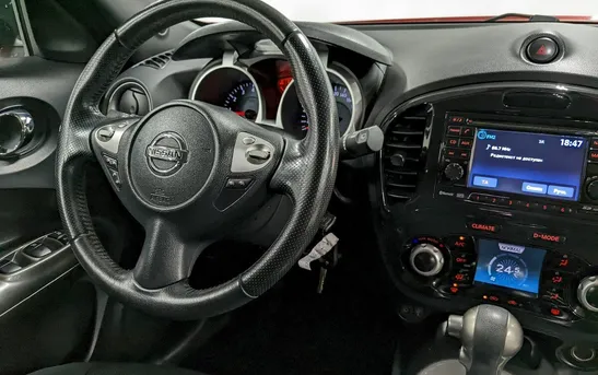 Nissan Juke 1.60 вариатор, фото №1