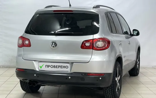 Volkswagen Tiguan 1.40 механика, фото №1