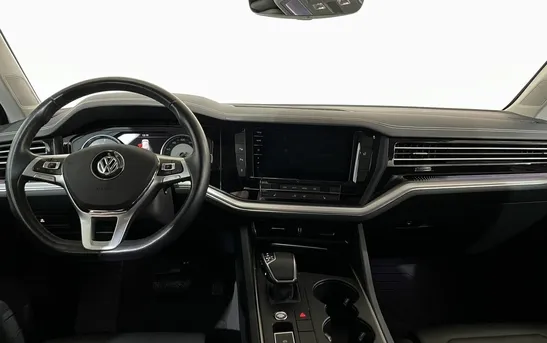 Volkswagen Touareg 3.00 автоматическая, фото №1