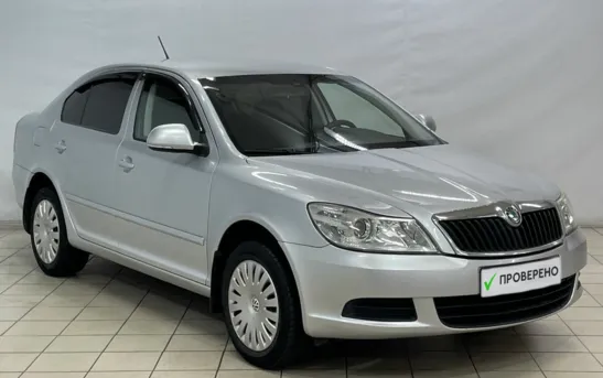 Skoda Octavia 1.60 механика, фото №1