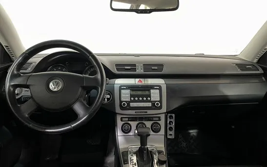 Volkswagen Passat 2.00 автоматическая, фото №1