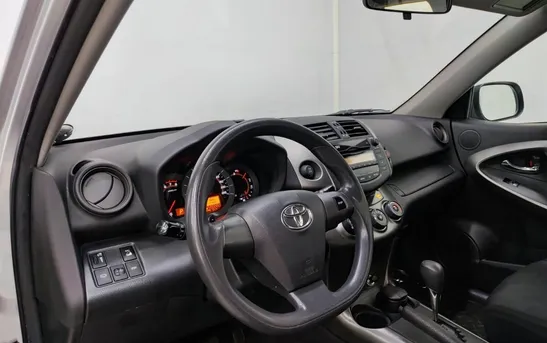 Toyota RAV4 2.00 вариатор, фото №1