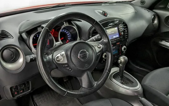 Nissan Juke 1.60 вариатор, фото №1