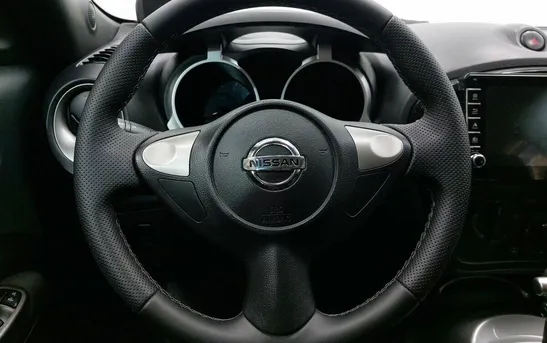 Nissan Juke 1.60 вариатор, фото №1