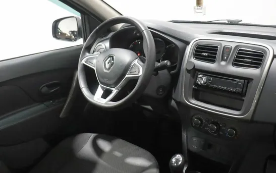 Renault Logan 1.60 механика, фото №1