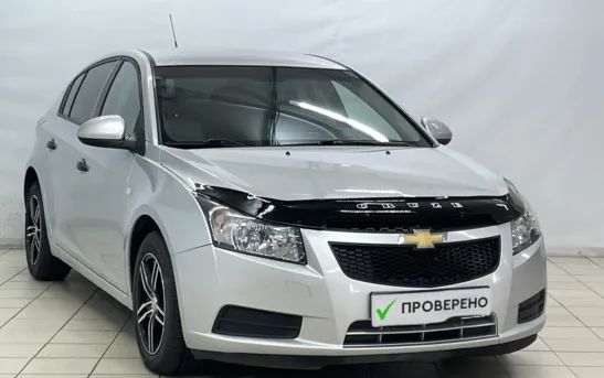 Chevrolet Cruze 1.60 механика, фото №1