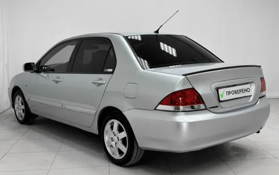 Mitsubishi Lancer 1.60 механика, фото №1