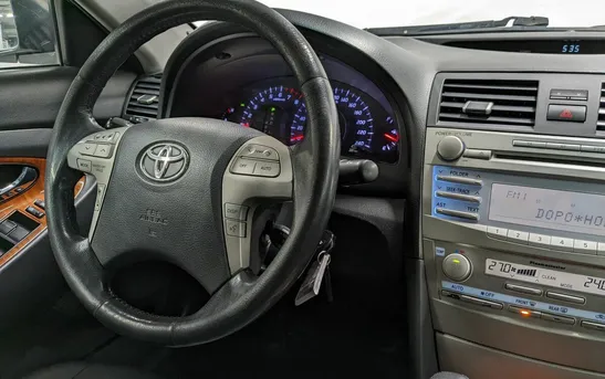 Toyota Camry 2.40 автоматическая, фото №1