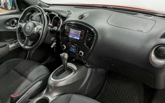 Nissan Juke 1.60 вариатор, фото №1