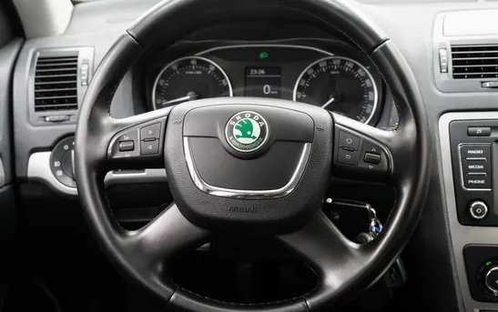 Skoda Octavia 1.80 механика, фото №1