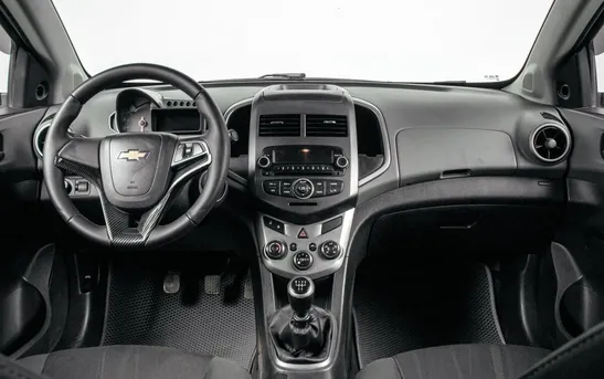 Chevrolet Aveo 1.60 механика, фото №1