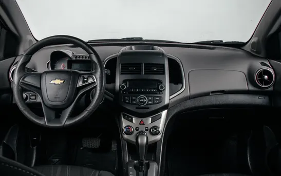 Chevrolet Aveo 1.60 автоматическая, фото №1