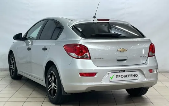 Chevrolet Cruze 1.60 механика, фото №1