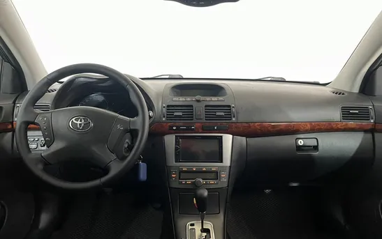 Toyota Avensis 2.00 автоматическая, фото №1