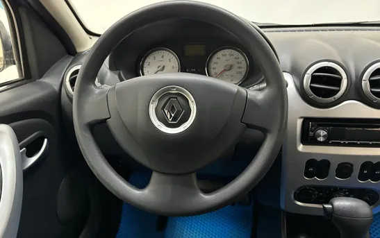 Renault Sandero 1.60 автоматическая, фото №1