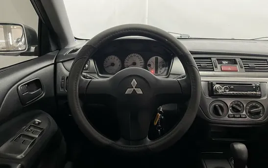 Mitsubishi Lancer 1.60 автоматическая, фото №1