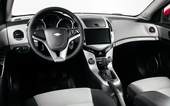 Chevrolet Cruze 1.60 механика, фото №1