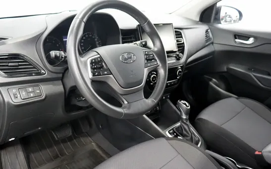 Hyundai Solaris 1.60 автоматическая, фото №1