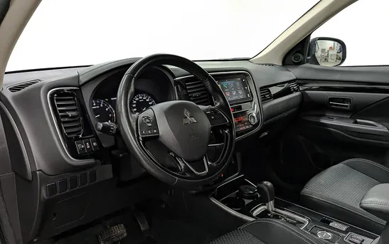 Mitsubishi Outlander 2.00 вариатор, фото №1