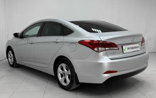 Hyundai i40 1.60 механика, фото №1