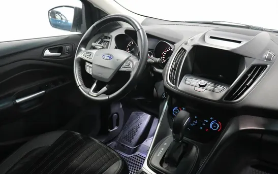 Ford Kuga 1.50 автоматическая, фото №1