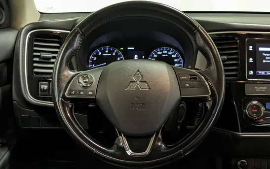 Mitsubishi Outlander 2.00 вариатор, фото №1