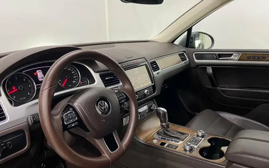 Volkswagen Touareg 3.00 автоматическая, фото №1