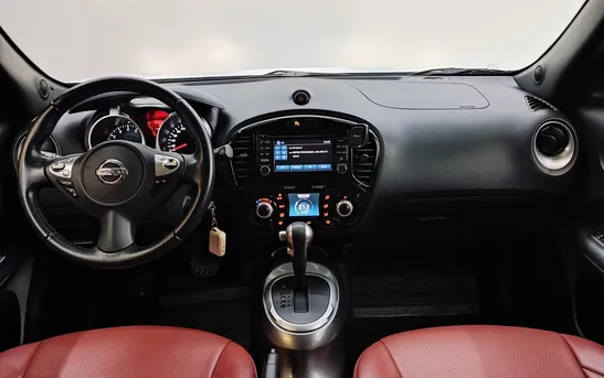 Nissan Juke 1.60 вариатор, фото №1