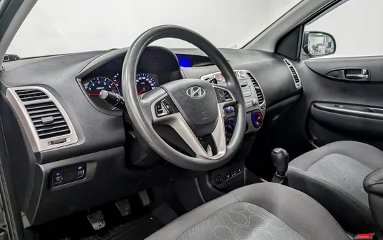 Hyundai i20 1.40 механика, фото №1