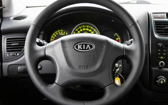 Kia Sportage 2.00 механика, фото №1