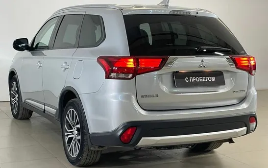 Mitsubishi Outlander 2.00 вариатор, фото №1