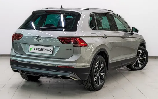 Volkswagen Tiguan 2.00 робот, фото №1