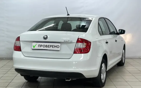 Skoda Rapid 1.60 механика, фото №1