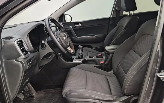 Kia Sportage 2.00 механика, фото №1