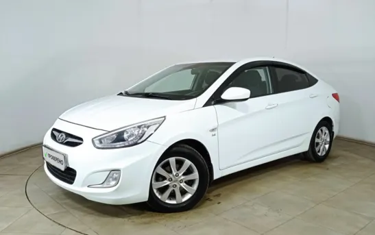 Hyundai Solaris 1.60 механика, фото №1