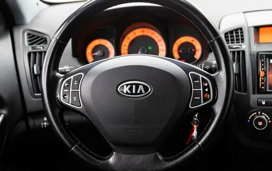 Kia Ceed 1.40 механика, фото №1