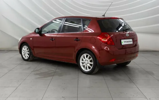 Kia Ceed 1.40 механика, фото №1