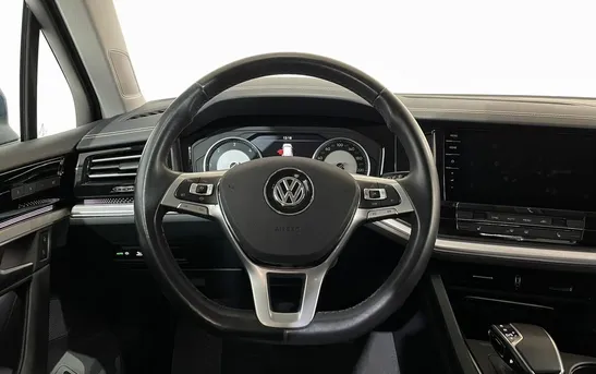 Volkswagen Touareg 3.00 автоматическая, фото №1