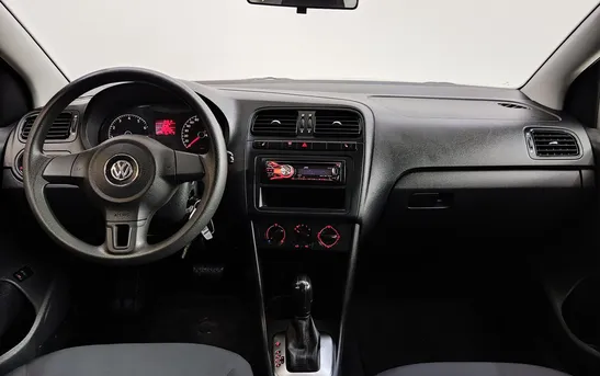 Volkswagen Polo 1.60 автоматическая, фото №1