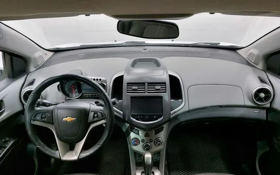 Chevrolet Aveo 1.60 автоматическая, фото №1