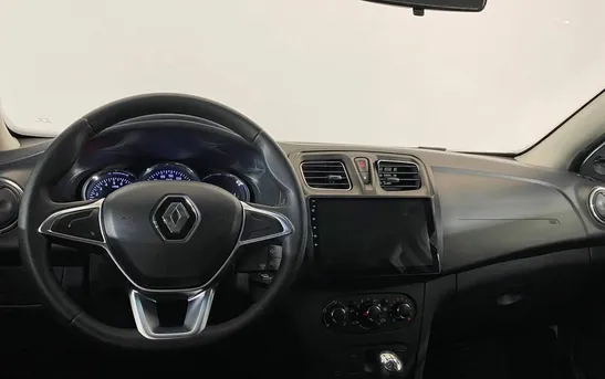 Renault Logan 1.60 механика, фото №1