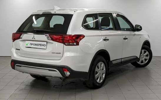 Mitsubishi Outlander 2.00 вариатор, фото №1